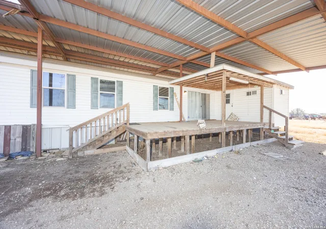 2nd image of 4919 County Road 545, Devine, TX 78016 | MLS# 1949316
