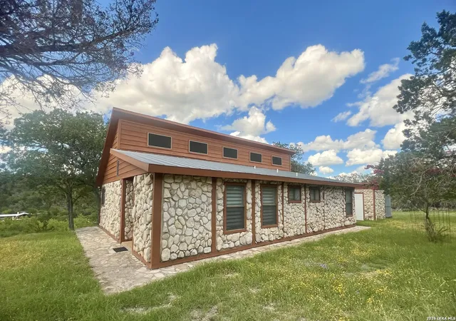 1st image of 1589 Fm 1340, Hunt, TX 78024 | MLS# 1949332