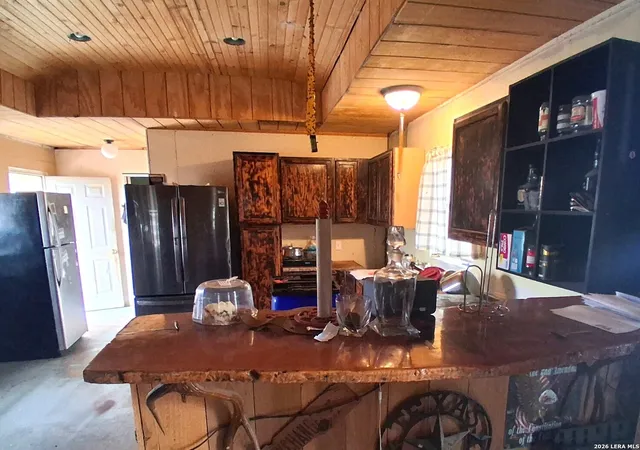 2nd image of 372 County Road 2415, Moore, TX 78057 | MLS# 1949341