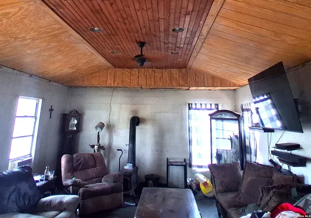 3rd image of 372 County Road 2415, Moore, TX 78057 | MLS# 1949341