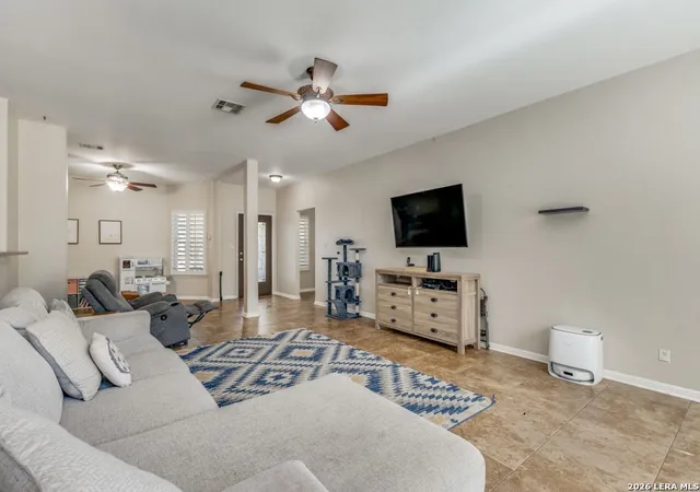 Photo 3 of Single family home for sale at 8102 Braun Forest, San Antonio, TX 78250 | MLS# 1949383 | Listing updated on 2026-04-24