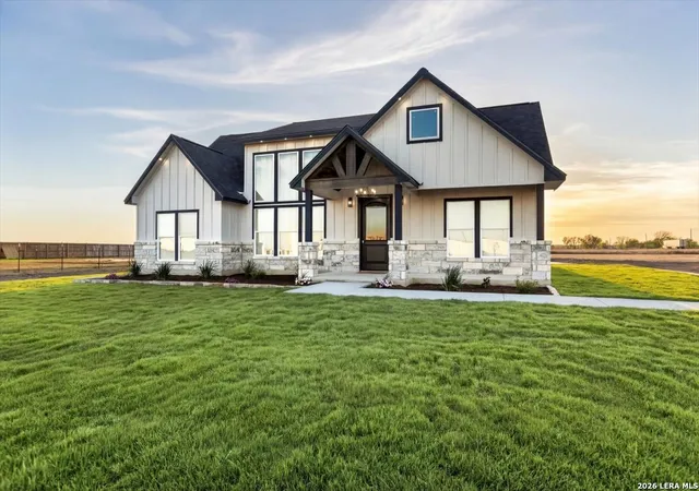 2nd image of 971 County Road 5715, Natalia, TX 78059 | MLS# 1949386