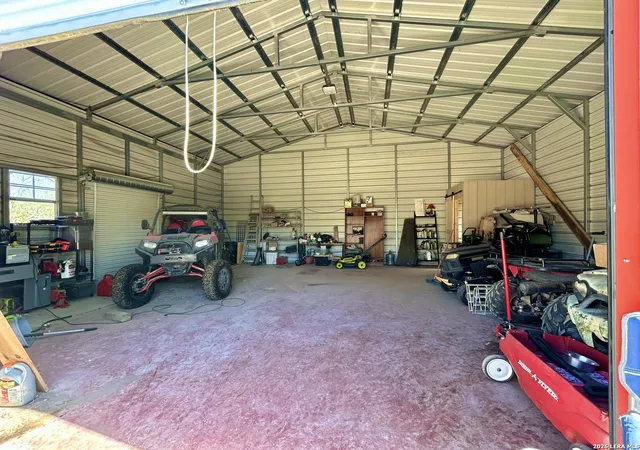 4th image of 115 E 4Th Street, Natalia, TX 78059 | MLS# 1949394