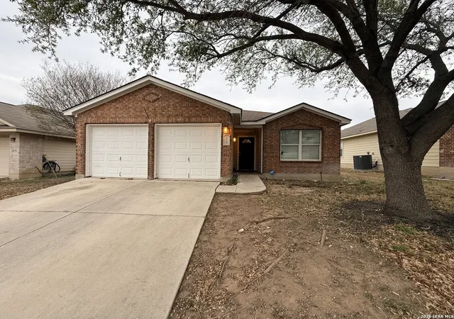 2nd image of 5715 Grandwood, San Antonio, TX 78239 | MLS# 1949427