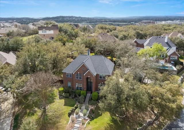Photo 3 of Sale Pending at 8718 Timberland Trl, Fair Oaks Ranch, TX 78015 | MLS# 1949428 | Listing updated on 2026-08-13