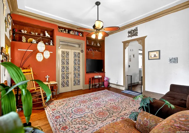Photo 4 of Single family home for sale at 215 Sweet, San Antonio, TX 78204 | MLS# 1949443 | Listing updated on 2026-06-10