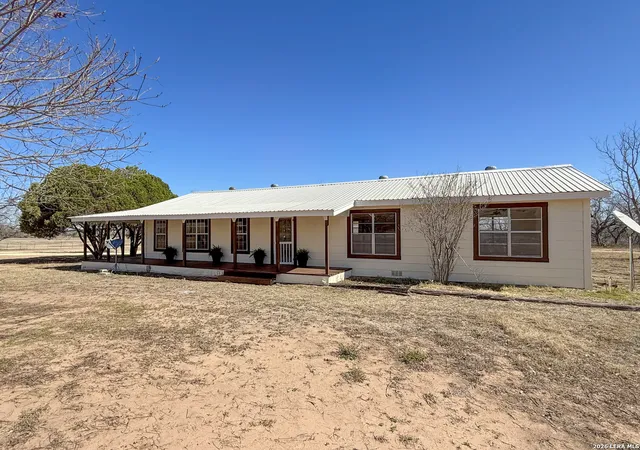 2nd image of 3962 State Hwy 173 S, Devine, TX 78016 | MLS# 1949489