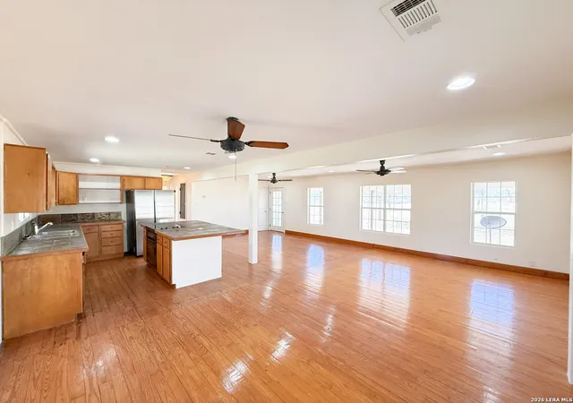 5th image of 3962 State Hwy 173 S, Devine, TX 78016 | MLS# 1949489