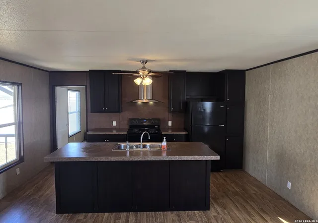 Photo 3 of Manufactured home for sale at 130 Corral, Kingsville, TX 78363 | MLS# 1949501 | Listing updated on 2026-04-15