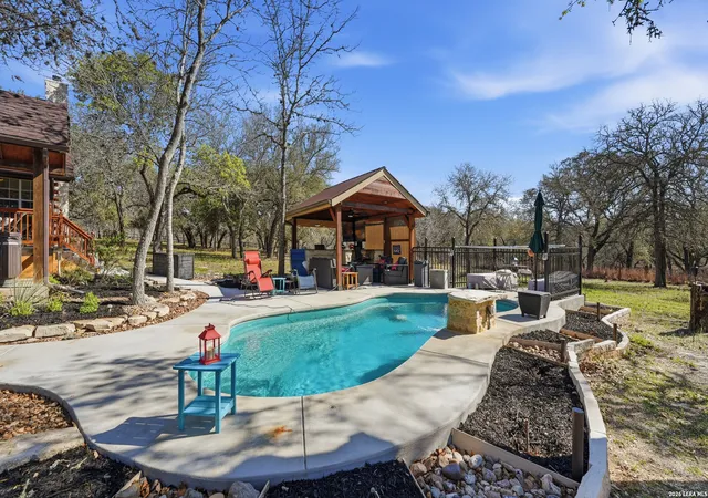 2nd image of 828 Shady Grove, Adkins, TX 78101 | MLS# 1949503