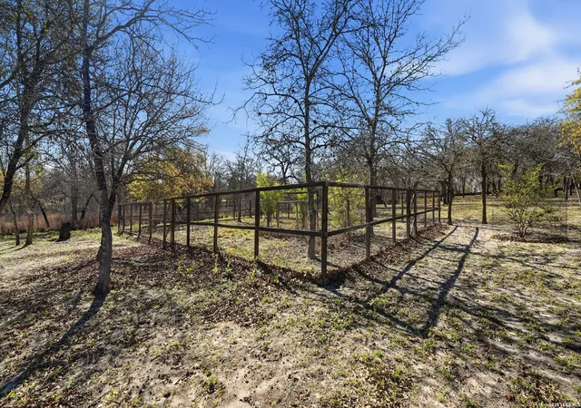 4th image of 828 Shady Grove, Adkins, TX 78101 | MLS# 1949503