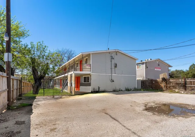 Photo 4 of Multi family home for sale at 2807 Observation, San Antonio, TX 78227 | MLS# 1949529 | Listing updated on 2026-09-02