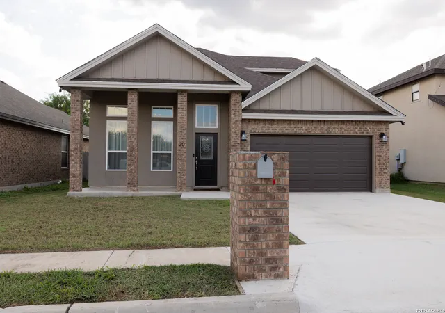 1st image of 20 Rio Seco, Uvalde, TX 78801 | MLS# 1949537