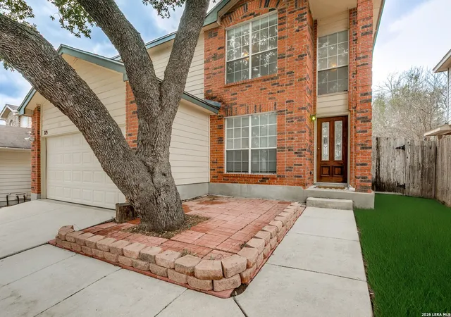 Photo 2 of Sale Pending at 719 Leopard, San Antonio, TX 78251 | MLS# 1949540 | Listing updated on 2026-04-01