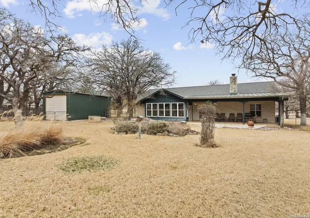 Photo 4 of Sale Pending at 237 Emerald, Fredericksburg, TX 78624 | MLS# 1949547 | Listing updated on 2026-04-08