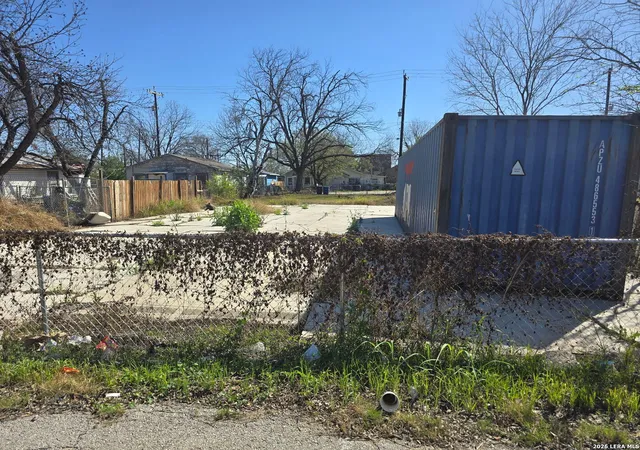 Photo 3 of Land for sale at 1011 Monterey, San Antonio, TX 78207 | MLS# 1949558 | Listing updated on 2026-07-02