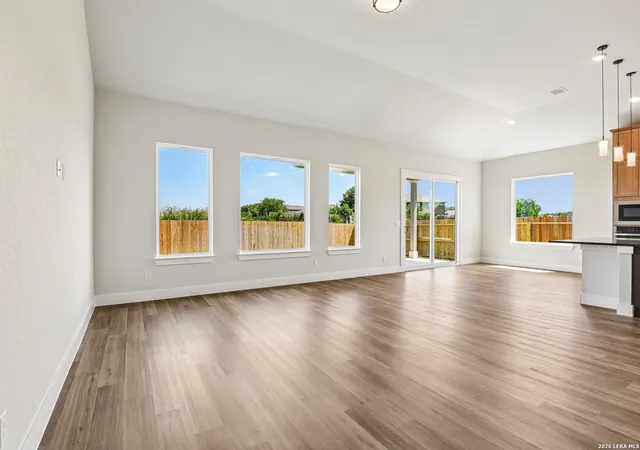 3rd image of 1630 Saddleback Run, New Braunfels, TX 78130 | MLS# 1949580