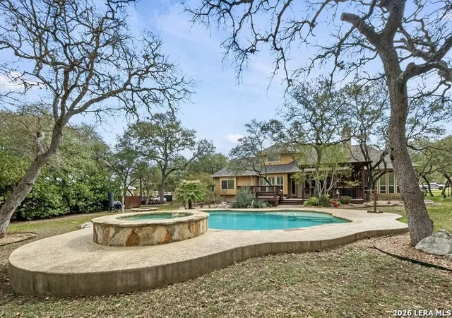 Photo 3 of Sale Pending at 158 Lantana Cerro, Spring Branch, TX 78070 | MLS# 1949589 | Listing updated on 2026-04-04