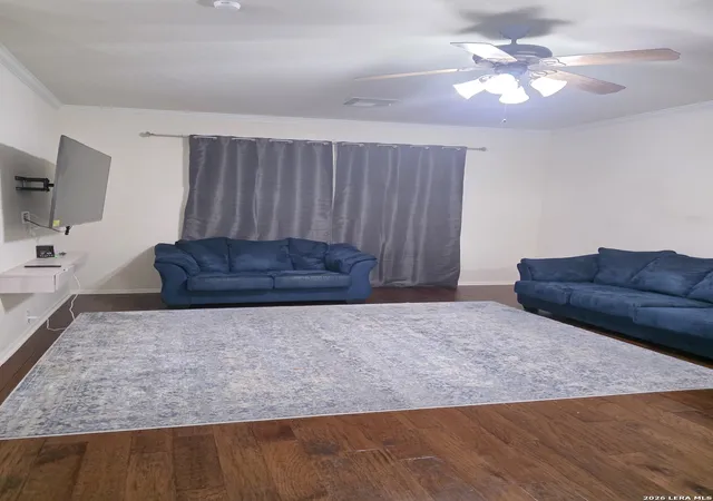 Listing Photo 4 - Condo for sale in building located at 2606 Grayson, San Antonio, TX 78232 - Unit #2606