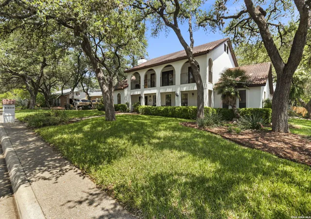 Photo 3 of Sale Pending at 3603 Hunters Cliff, San Antonio, TX 78230 | MLS# 1949610 | Listing updated on 2026-05-15