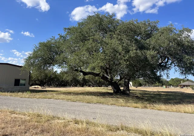 Photo 3 of Sale Pending at 239 Appaloosa Holw, Bandera, TX 78003 | MLS# 1949625 | Listing updated on 2026-07-31