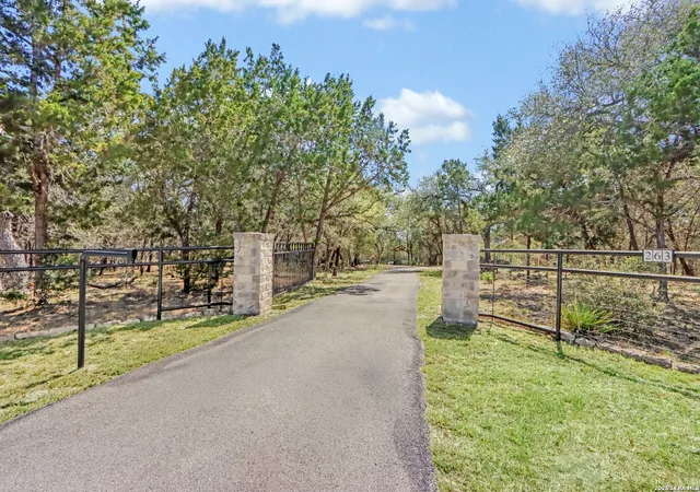Photo 1 of Sale Pending at 263 Eden Ranch, Canyon Lake, TX 78133 | MLS# 1949639 | Listing updated on 2026-04-11