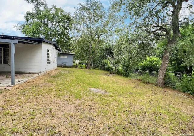 Homes for sale in San Antonio, TX | 338 Brettonwood, San Antonio, TX 78218 | MLS# 1949649