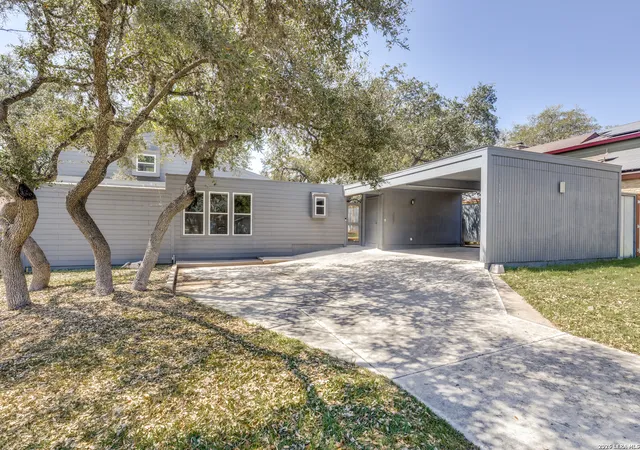 Photo 3 of Sale Pending at 15214 Mineral Springs, San Antonio, TX 78247 | MLS# 1949666 | Listing updated on 2026-03-29