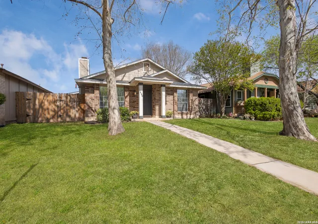 Homes for sale in San Antonio, TX | 7430 Weybridge, San Antonio, TX 78250 | MLS# 1949674