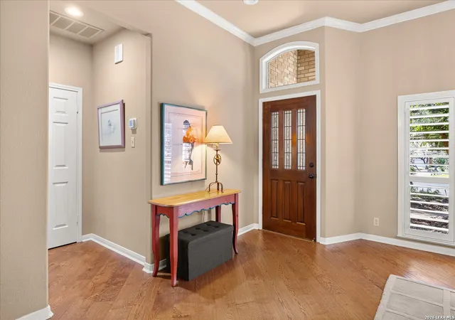 Photo 2 of Sale Pending at 8531 Fairway Tr, Boerne, TX 78015 | MLS# 1949687 | Listing updated on 2026-04-07