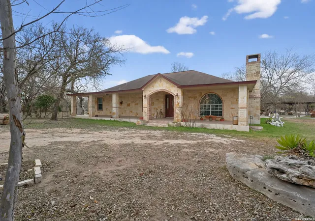 Photo 2 of Single family home for sale at 20134 S Jett Rd, San Antonio, TX 78264 | MLS# 1949706 | Listing updated on 2026-09-11