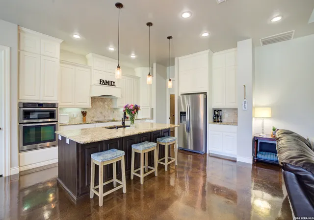 5th image of 750 Cambridge, New Braunfels, TX 78132 | MLS# 1949713