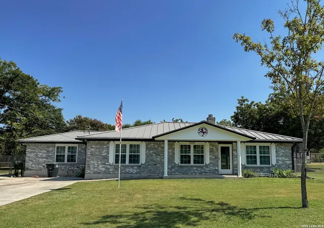 Photo 1 of Single family home for sale at 1134 Peach Tree, New Braunfels, TX 78132 | MLS# 1949716 | Listing updated on 2026-05-08
