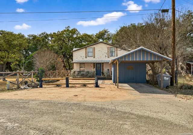 Photo 3 of Single family home for sale at 12 Cold Springs River Dr, Rio Frio, TX 78879 | MLS# 1949739 | Listing updated on 2026-08-23