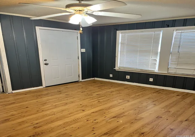 Photo 4 of Single family home for sale at 206 Thompson, San Antonio, TX 78225 | MLS# 1949824 | Listing updated on 2026-03-29