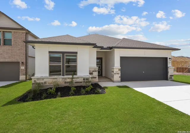 Photo 3 of Sale Pending at 3211 Tripp Tr, San Antonio, TX 78253 | MLS# 1949835 | Listing updated on 2026-08-14