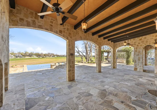 5th image of 930 Lakeview, Mc Queeney, TX 78123 | MLS# 1949855