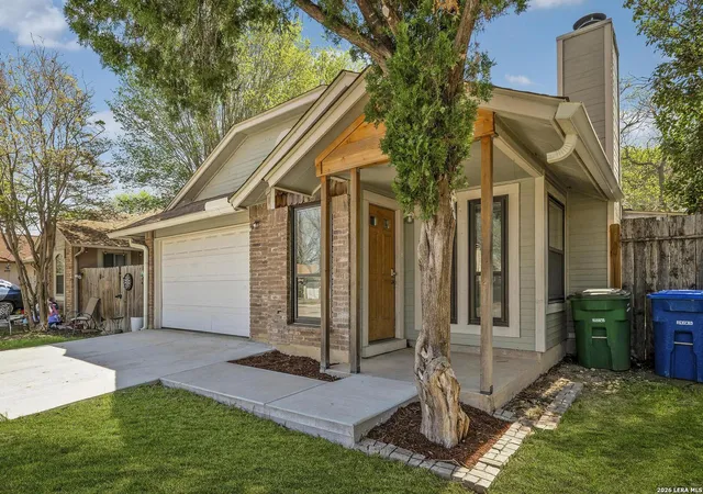 Photo 3 of Sale Pending at 12022 Stoney Brg, San Antonio, TX 78247 | MLS# 1949885 | Listing updated on 2026-04-30