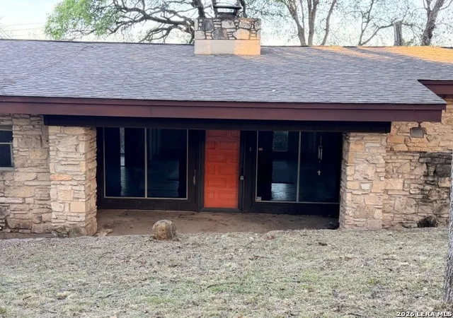 Photo 1 of Sale Pending at 19 Timbercrest, San Marcos, TX 78666 | MLS# 1949886 | Listing updated on 2026-04-27