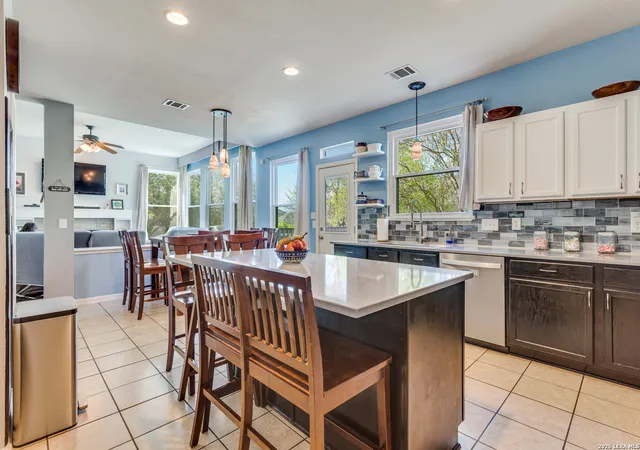 Photo 3 of Sale Pending at 21125 Las Lomas, San Antonio, TX 78258 | MLS# 1949890 | Listing updated on 2026-03-24