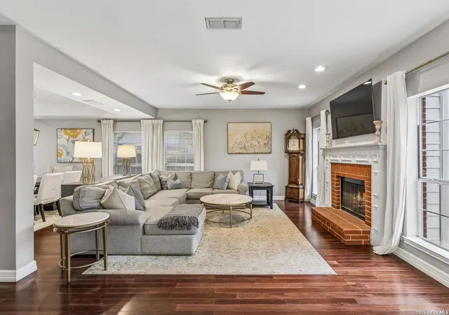 Photo 4 of Sale Pending at 2506 Ashton Village, San Antonio, TX 78248 | MLS# 1949897 | Listing updated on 2026-04-16