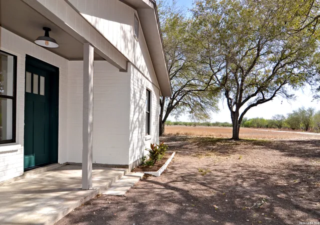 Homes for sale in Mathis, TX | 202 Ranch Rd, Mathis, TX 78368 | MLS# 1949966