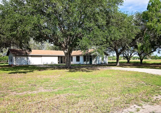 Homes for sale in Mathis, TX | 202 Ranch Rd, Mathis, TX 78368 | MLS# 1949966
