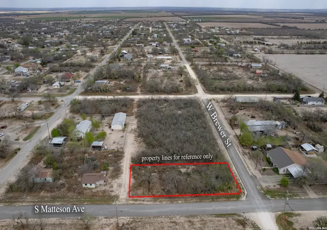 Photo 2 of Land for sale at 537 Matteson South, La Pryor, TX 78872 | MLS# 1950032 | Listing updated on 2026-03-29