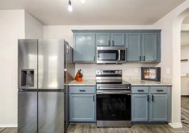 Photo 3 of Single family home for sale at 6914 Caribou, San Antonio, TX 78244 | MLS# 1950033 | Listing updated on 2026-08-11