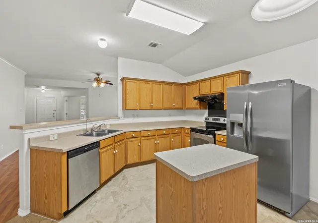 4th image of 6623 Kirk Ln, San Antonio, TX 78240 | MLS# 1950038