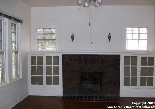 Photo 4 of Single family home for sale at 120 Delaware St, San Antonio, TX 78210 | MLS# 1950040 | Listing updated on 2026-05-19