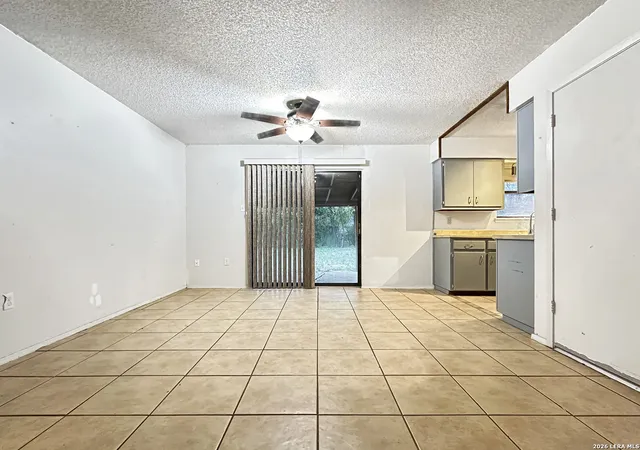 Photo 3 of Single family home for sale at 116 Apache Circle, Cibolo, TX 78108 | MLS# 1950042 | Listing updated on 2026-06-18