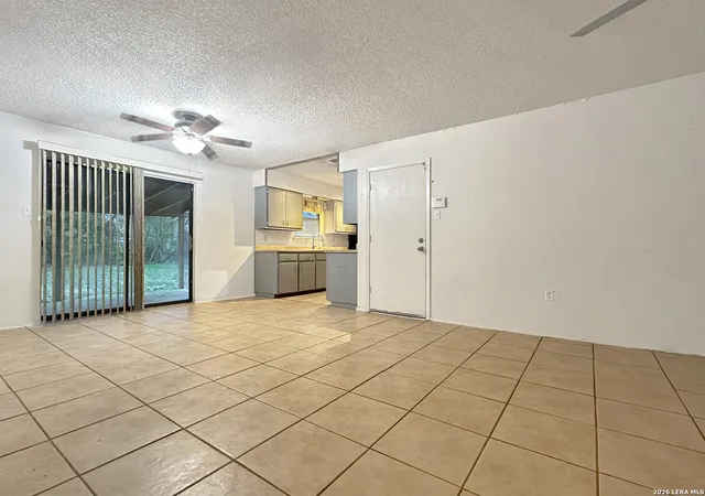 Photo 3 of Single family home for sale at 116 Apache Circle, Cibolo, TX 78108 | MLS# 1950042 | Listing updated on 2026-06-18