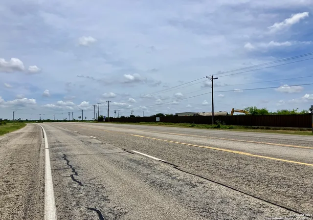 Photo 3 of Land for sale at 3768 Hwy 281, Pleasanton, TX 78064 | MLS# 1950057 | Listing updated on 2026-04-23